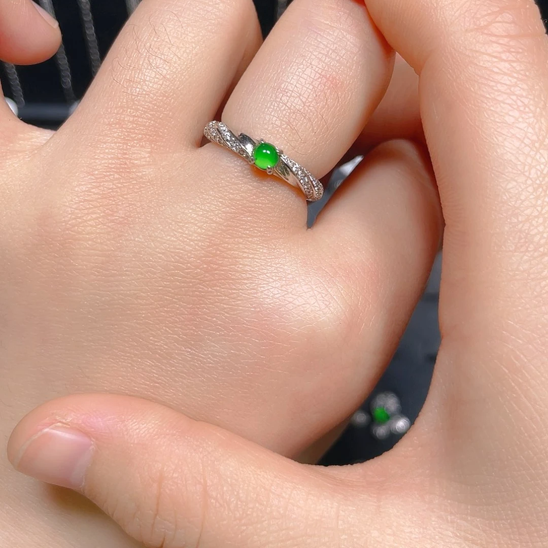 翡翠戒指银S925镶嵌戒指