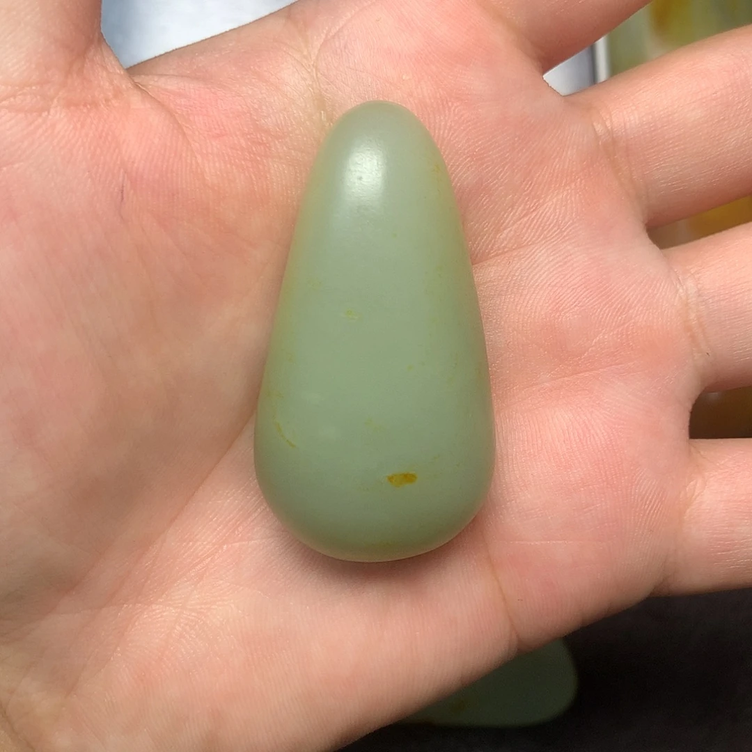 和田玉（糖玉）未镶嵌挂件