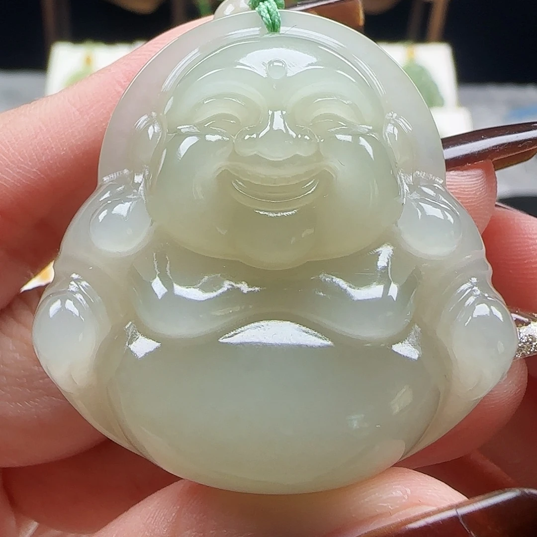 和田玉未镶嵌吊坠(赠链)