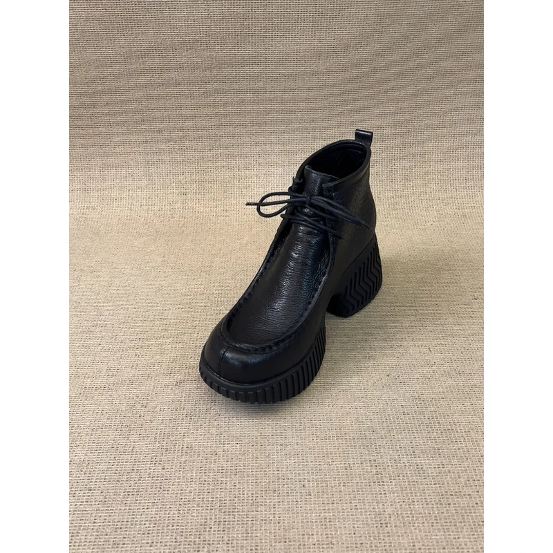 nnmiss/8cm小个子厚底增高大象纹羊皮短靴休闲通勤系带时装靴