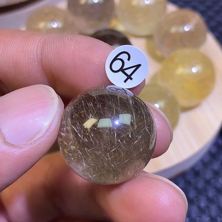 伊***绪吊坠(不含链)水晶未镶嵌