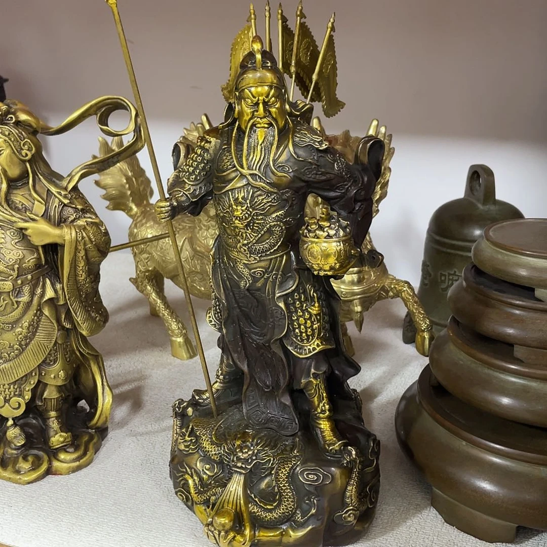 忍***黄铜材质精品摆件