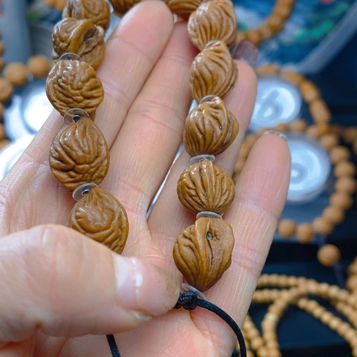 桃核手串火*1444444444444