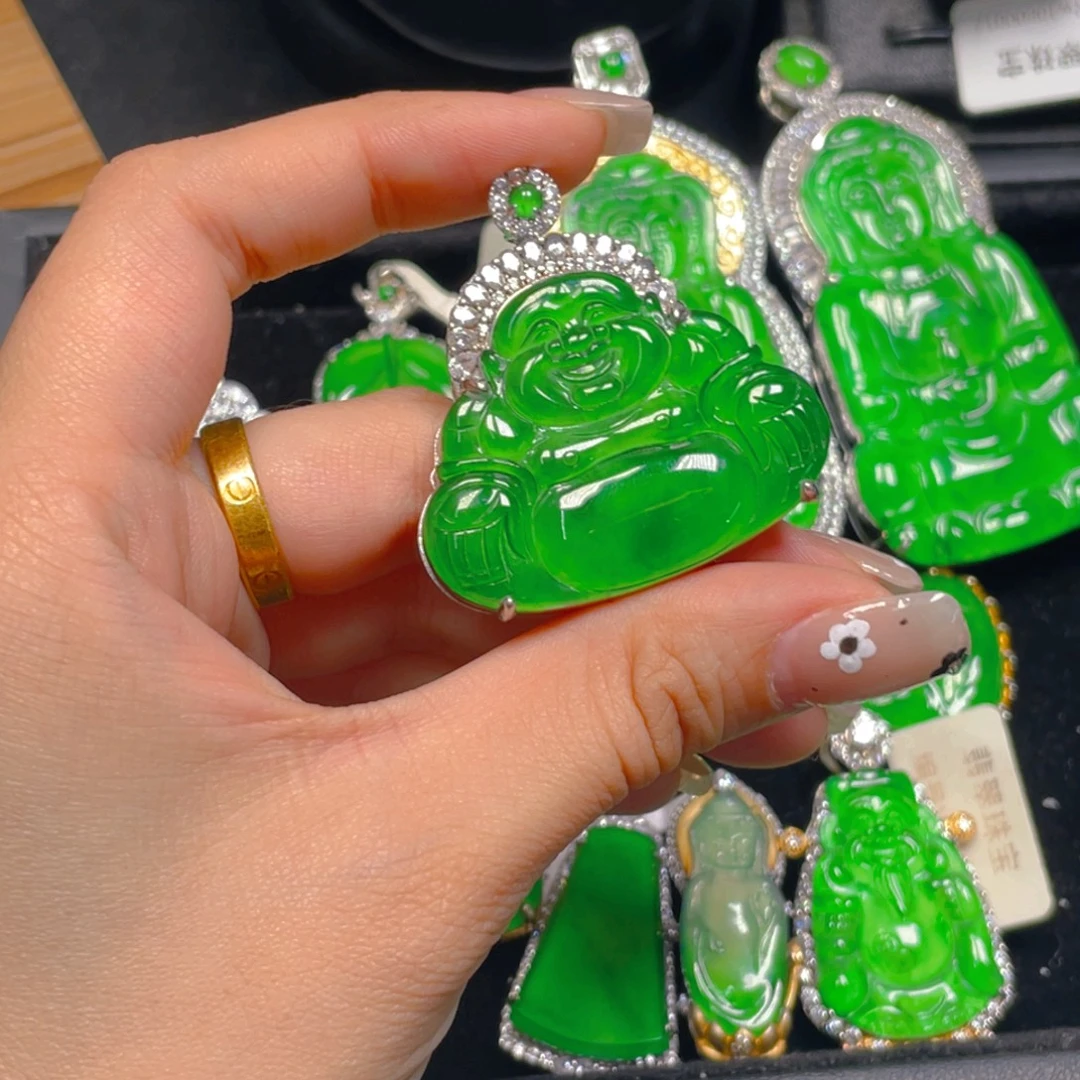 翡翠未镶嵌吊坠(不含链)