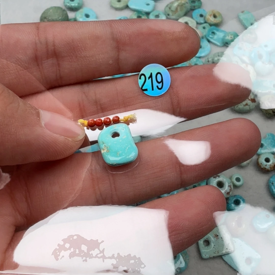 未镶嵌南红玛瑙珠宝奇石