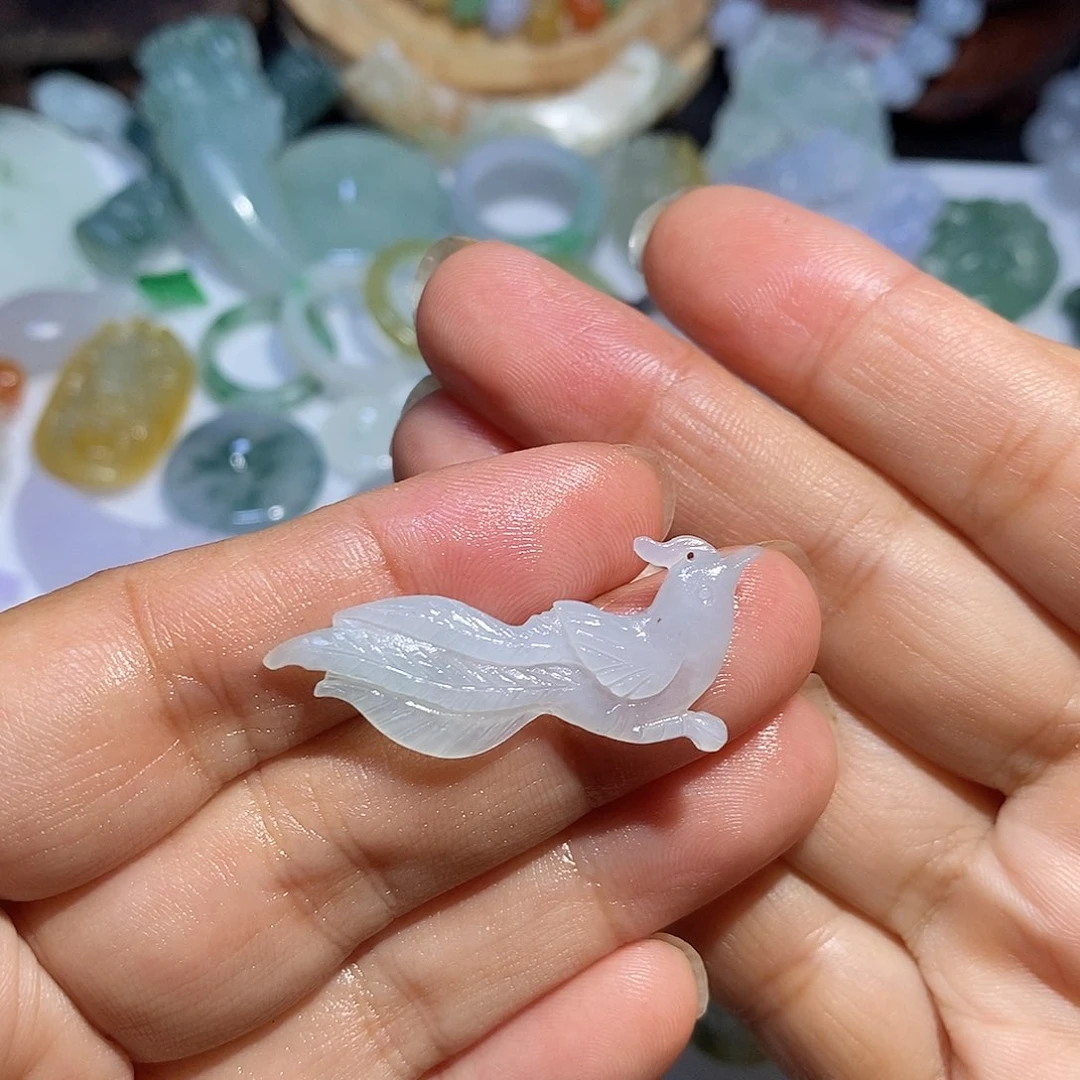 定制翡翠未镶嵌凤凰