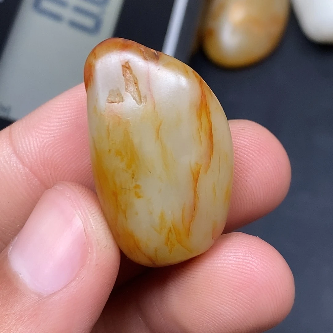 和田玉（糖玉）未镶嵌挂件