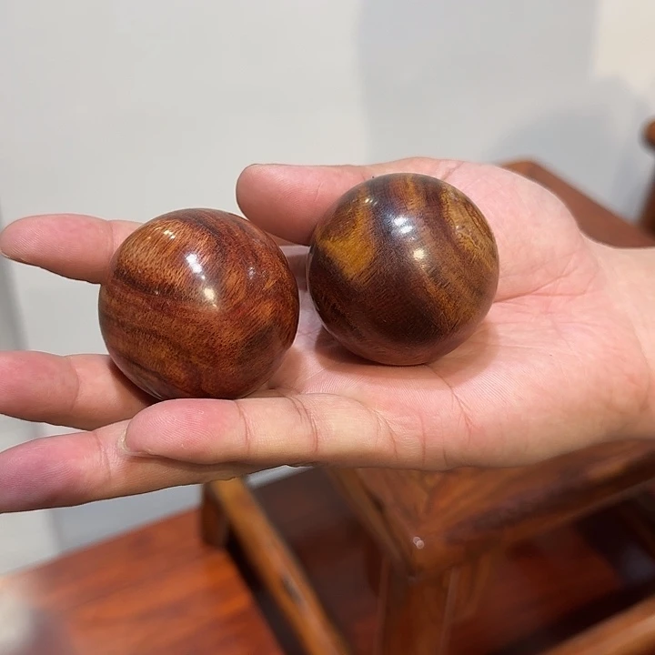 黄花梨/降香黄檀把件