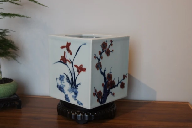 易炎窑原创手工手绘气窑高温原矿青花釉里红镶器梅兰竹菊茶桌配件