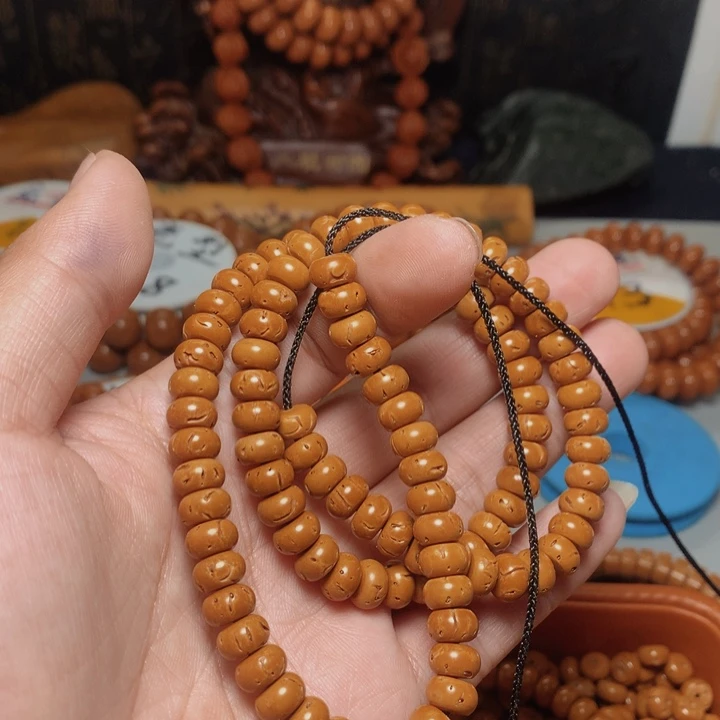 桃核吊坠༺****づ桃核脖挂