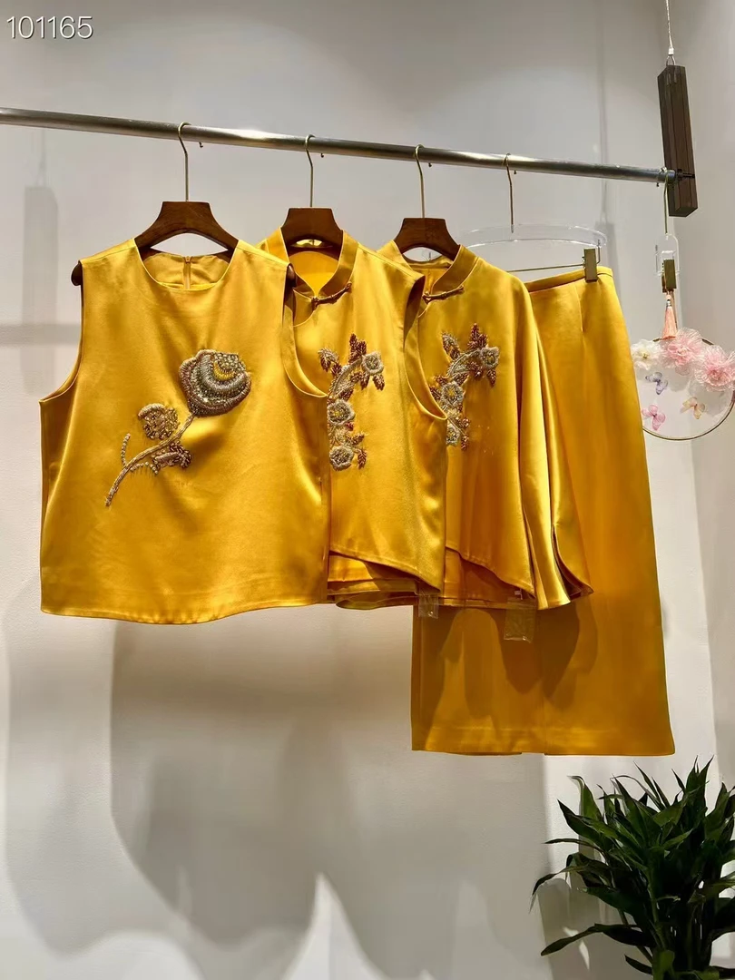 玛薇丝【盈奢】高饱和色泽醋酸订珠马夹