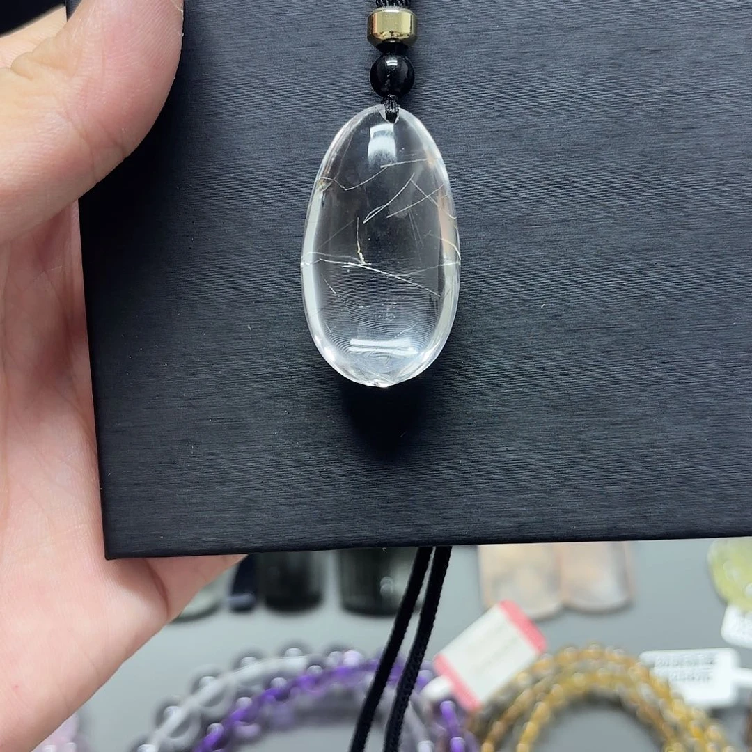 吊坠(赠链)未镶嵌水晶