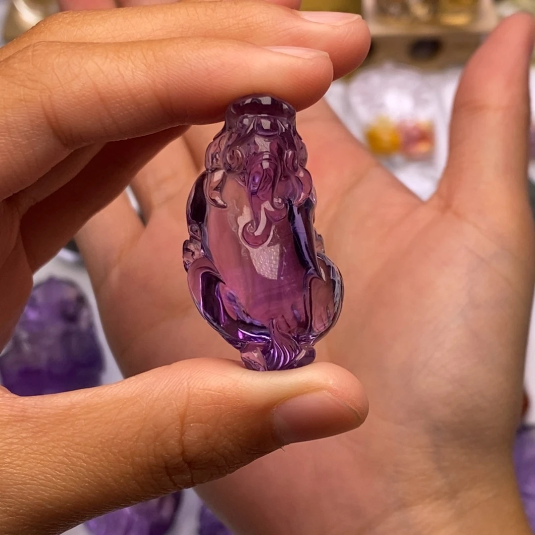 阿***飞颈饰未镶嵌水晶定制