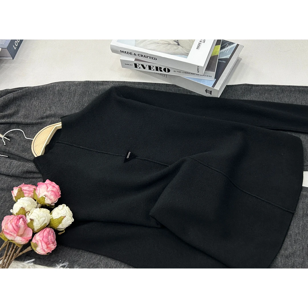 【黑色纱袖带标】秋季新款时尚气质套头上衣QC2205