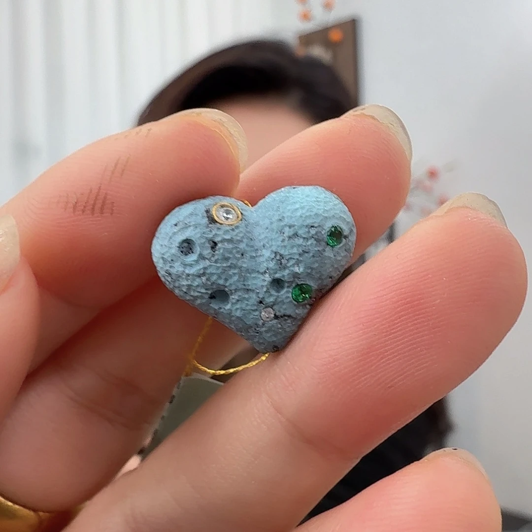 绿松石未镶嵌珠宝奇石