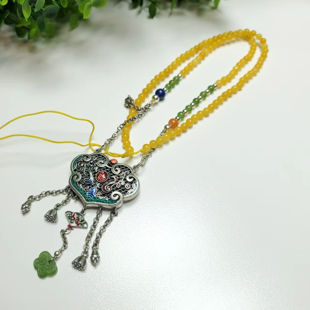 B104【赵小姐】蜜蜡如意锁项链