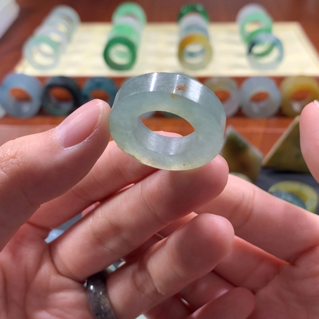 定制翡翠未镶嵌蕾*