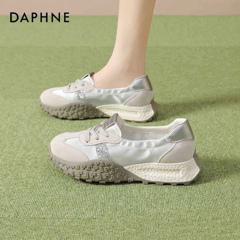 达芙妮德训鞋女夏季2025新款透气不闷脚百搭通勤一脚蹬阿甘休闲鞋