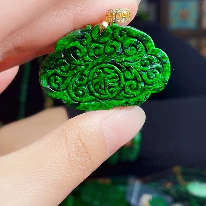 翡翠银S925镶嵌颈饰多样性