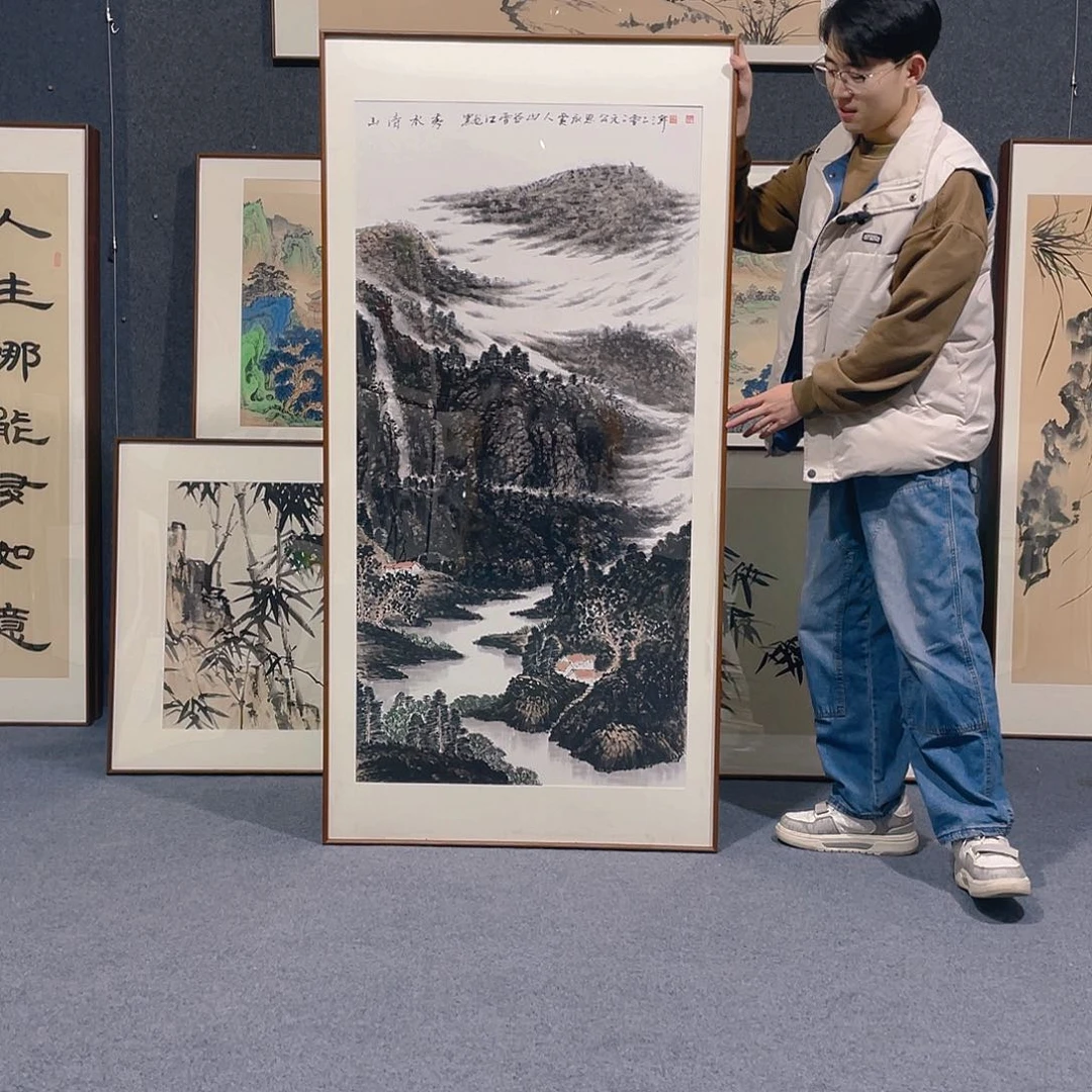 国画手绘作品带框