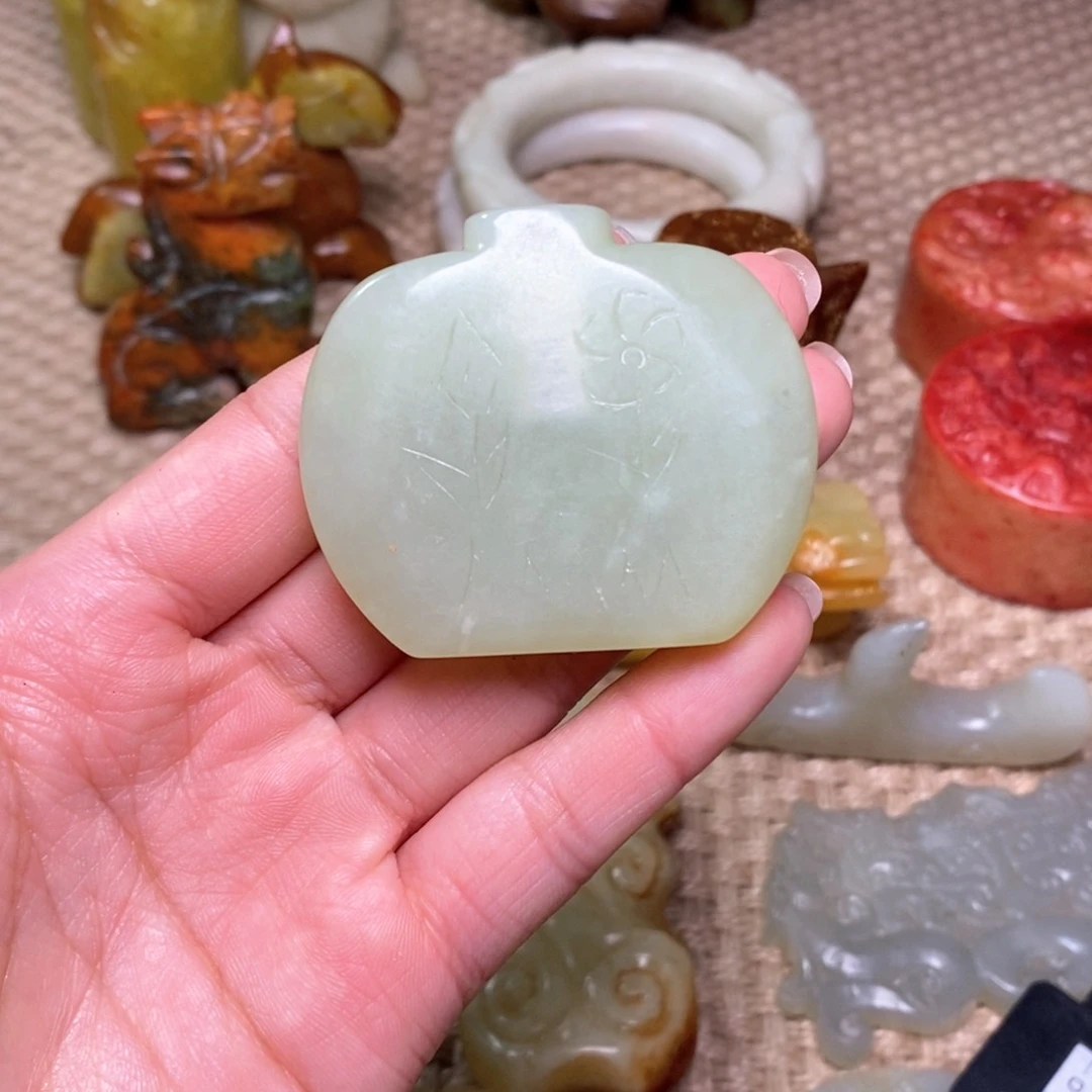 白玉菩提吊坠白玉菩提白玉菩提摆件