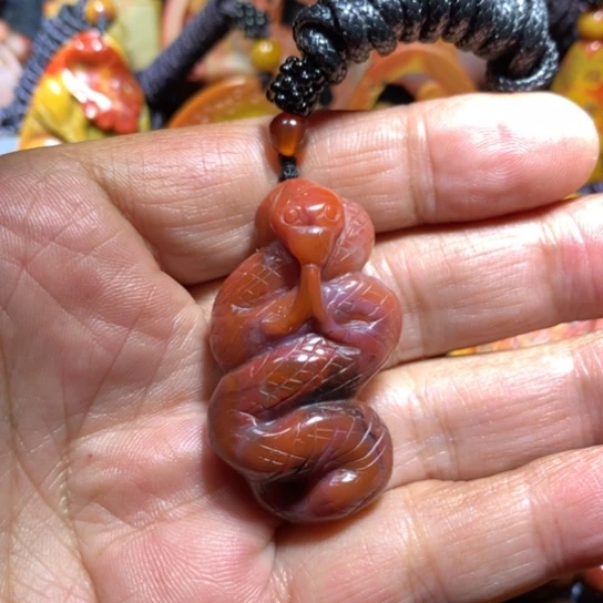 玛瑙/玉髓颈饰未镶嵌