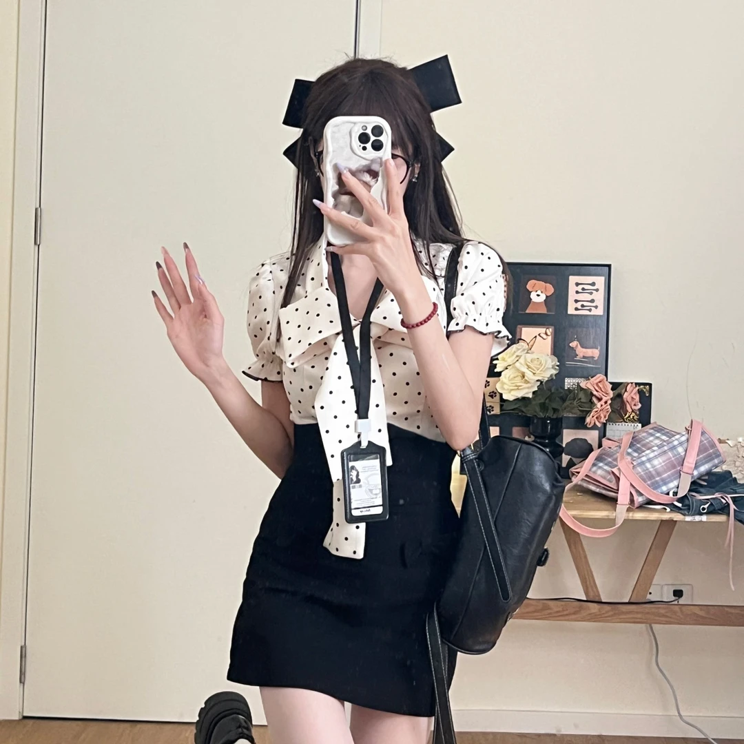 心动蔷薇黑色 织物猪原创 夏款千金风波点蝴蝶领上衣高腰显瘦短裙