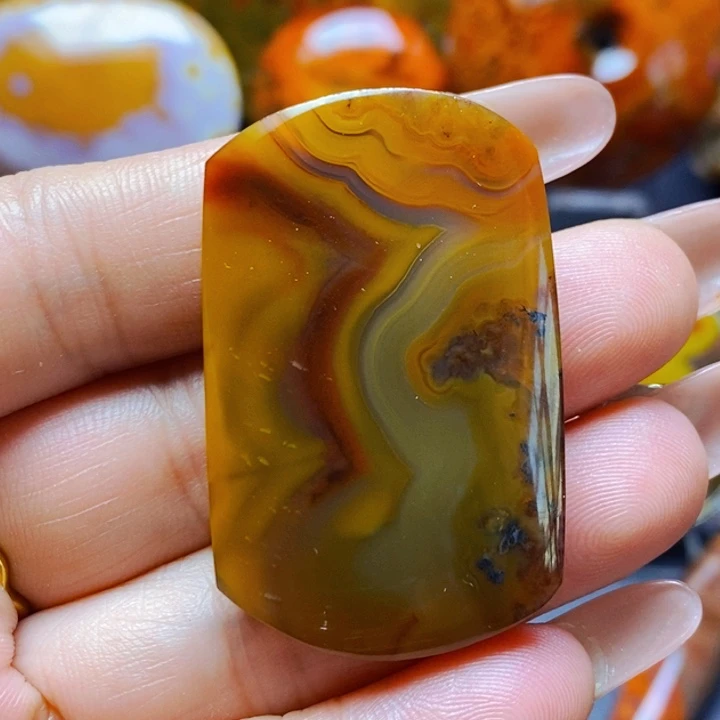 玛瑙/玉髓颈饰未镶嵌