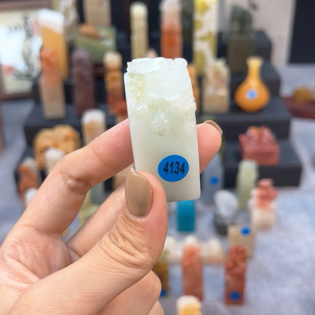 疯***疯寿山石印石4134。