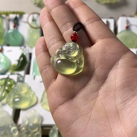 未镶嵌蛇纹石玉颈饰