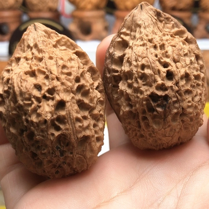 文玩核桃吊坠云南铁核桃
