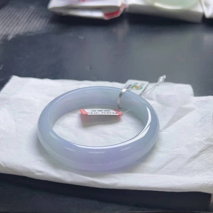 翡翠未镶嵌手镯手镯