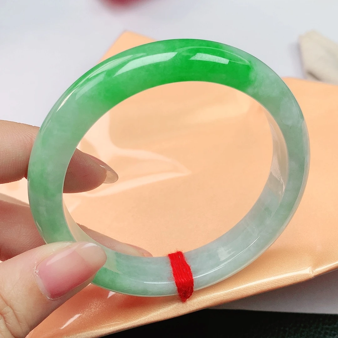 翡翠手镯未镶嵌60圈1322