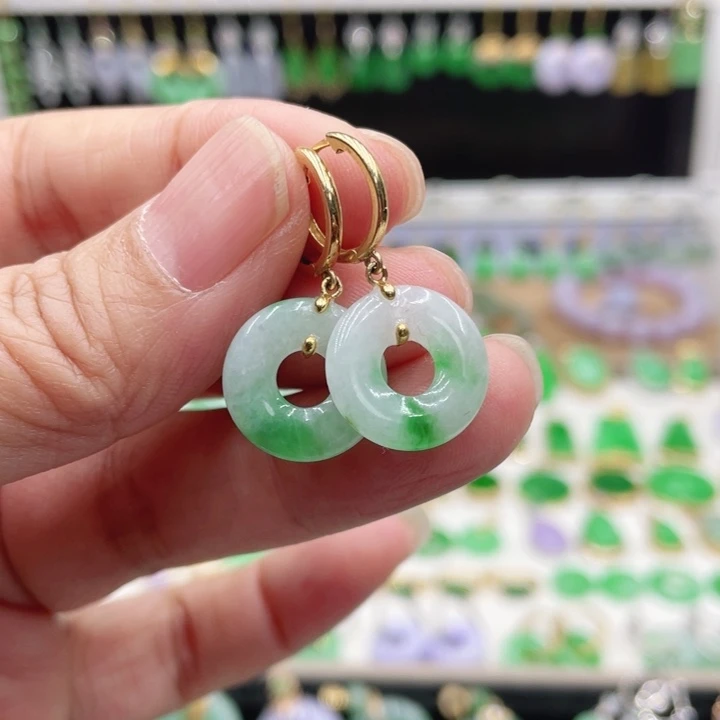 翡翠18K金镶嵌耳饰