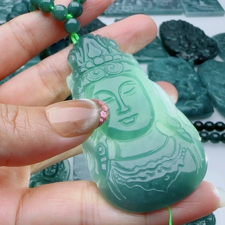 翡翠未镶嵌颈饰多样性发货天然A货翡翠