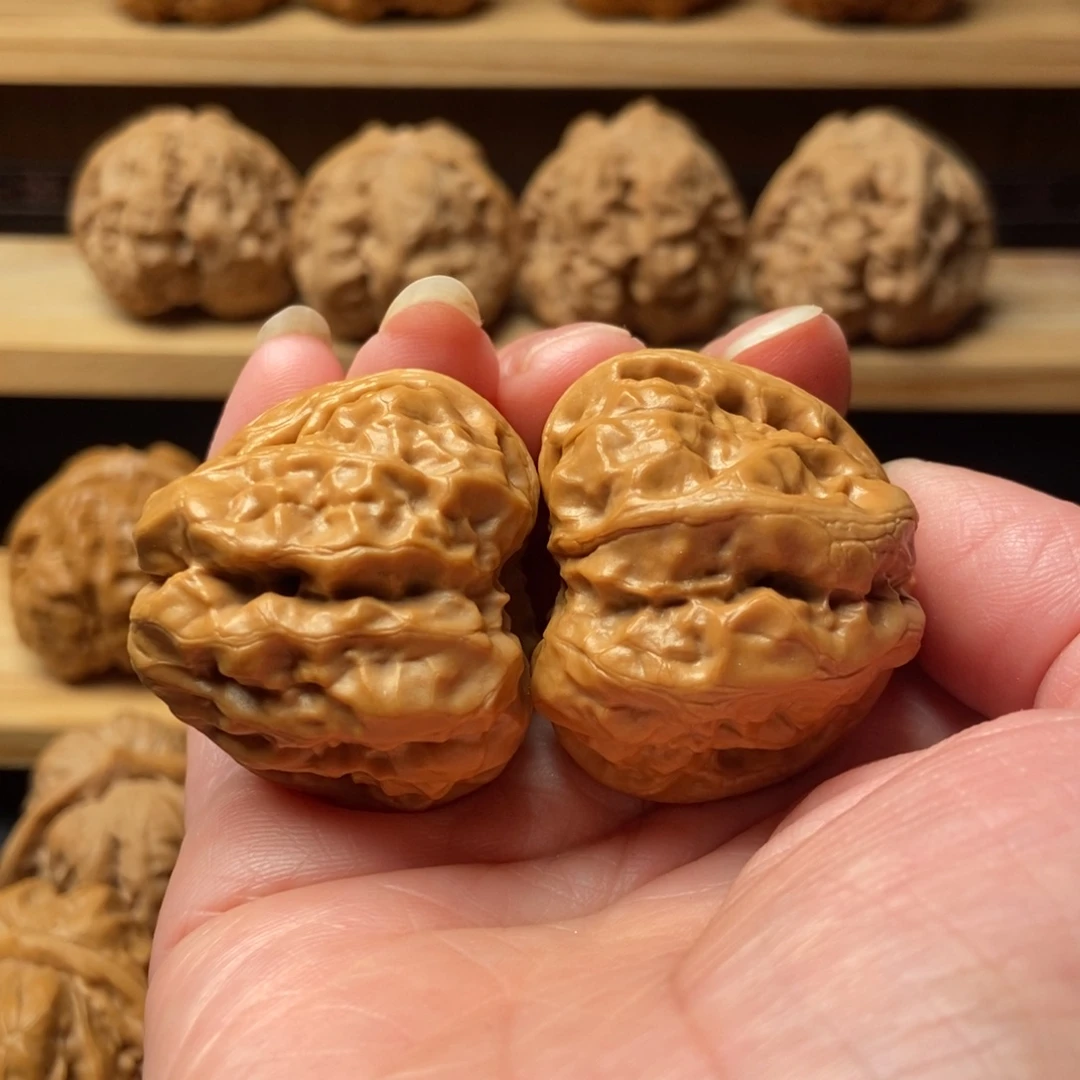 我***话把件文玩核桃蛤蟆头