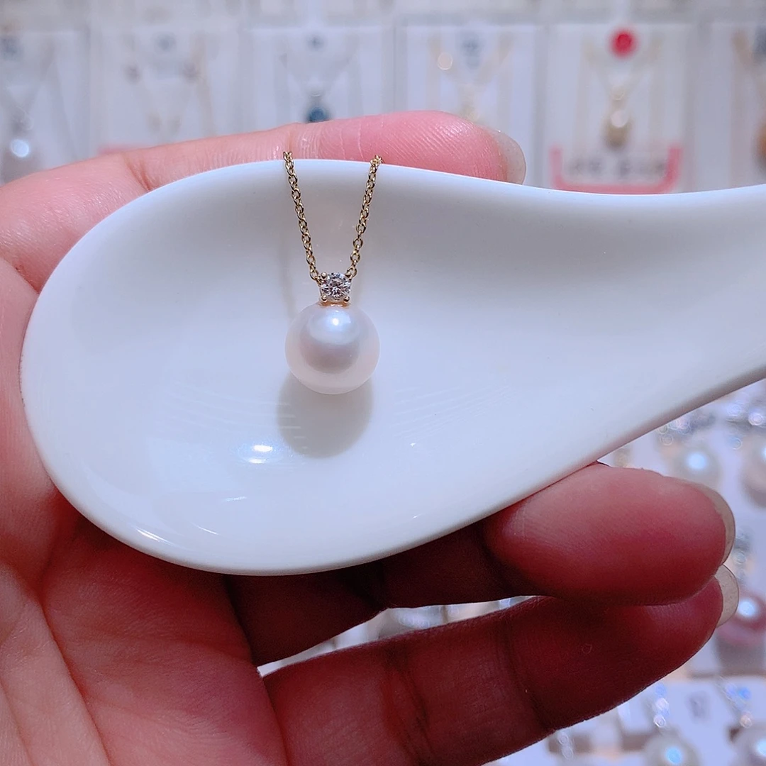 吊坠(赠链)银S925镶嵌淡水珍珠CC9.8mm