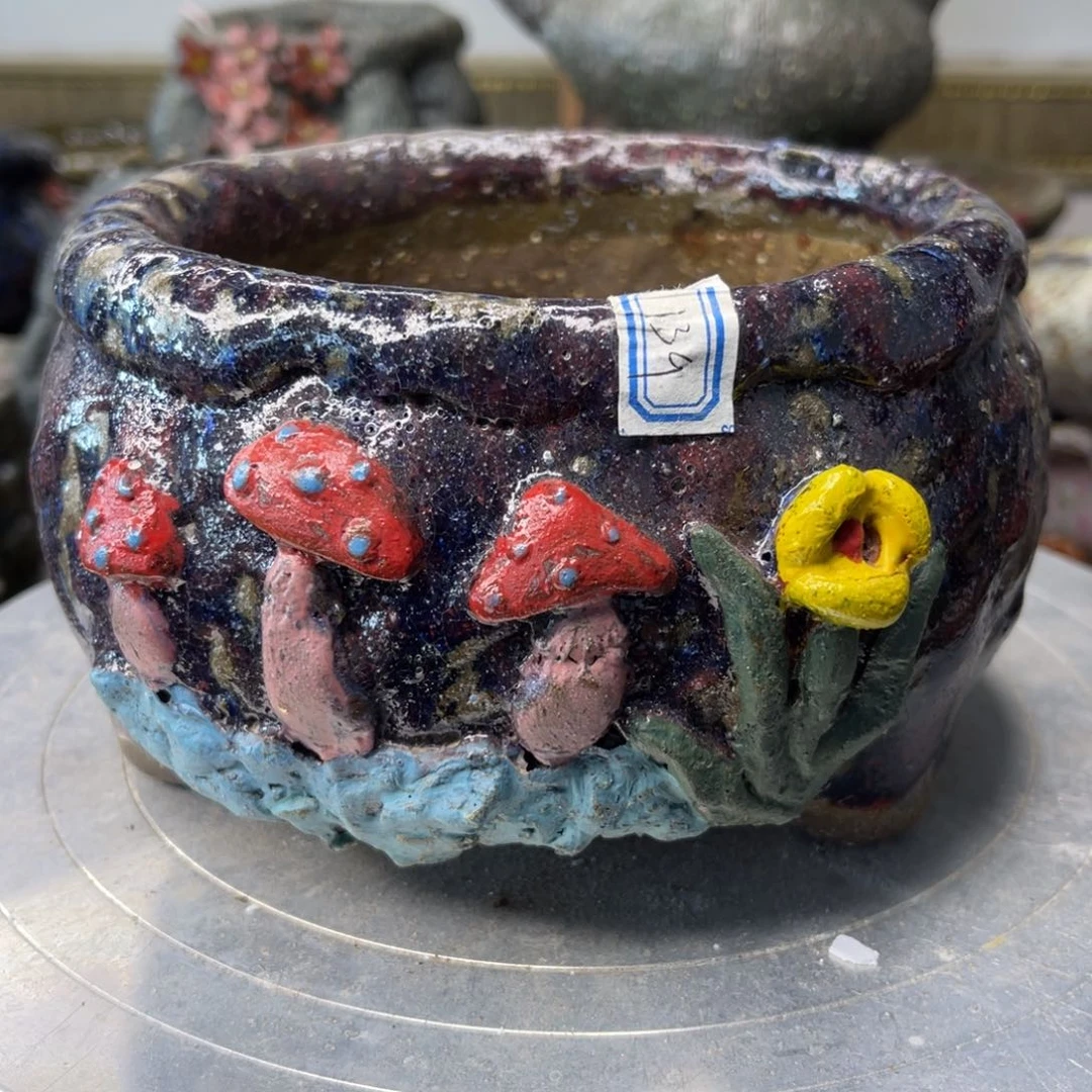 红陶粗砂陶瓷花盆