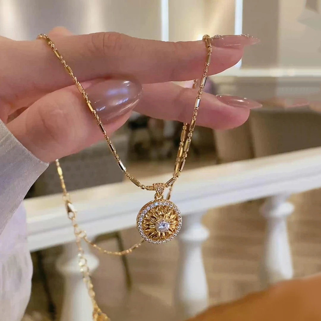 铜合金项链 爆闪金色雏菊罗盘吊坠项链轻奢小众高级感精致锁骨链