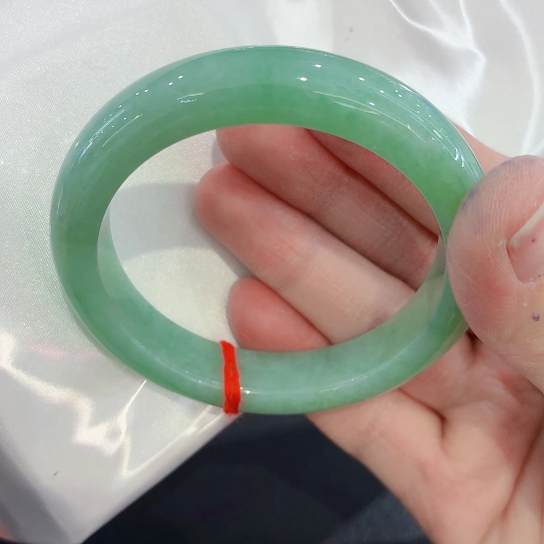 翡翠未镶嵌手镯翡翠53-54圈口