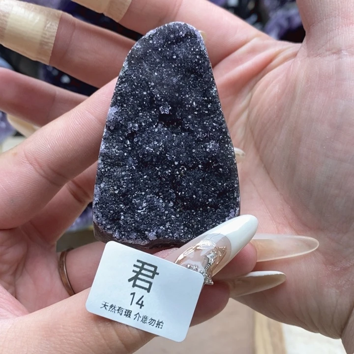 紫晶未镶嵌珠宝半成品