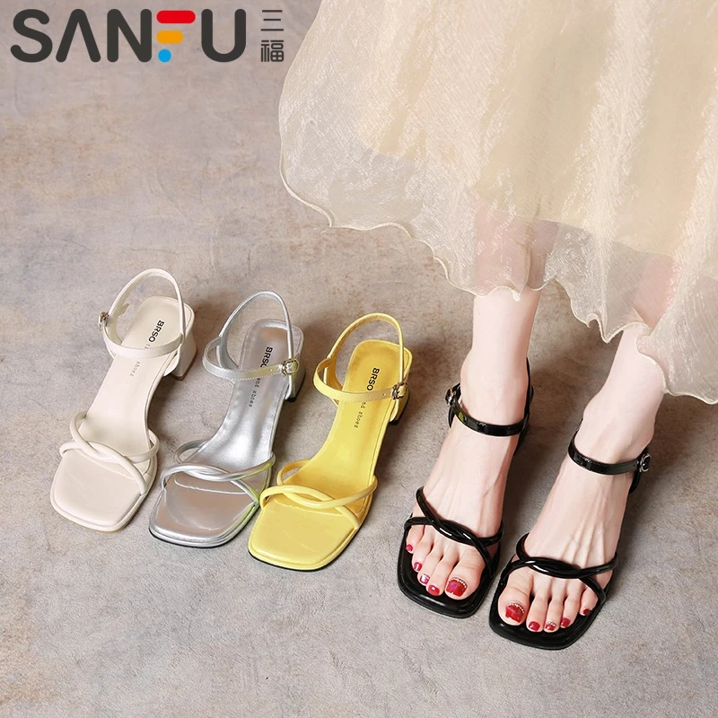 三福休闲时尚粗跟仙女风凉鞋女2025夏季新款中跟一字扣带法式气质