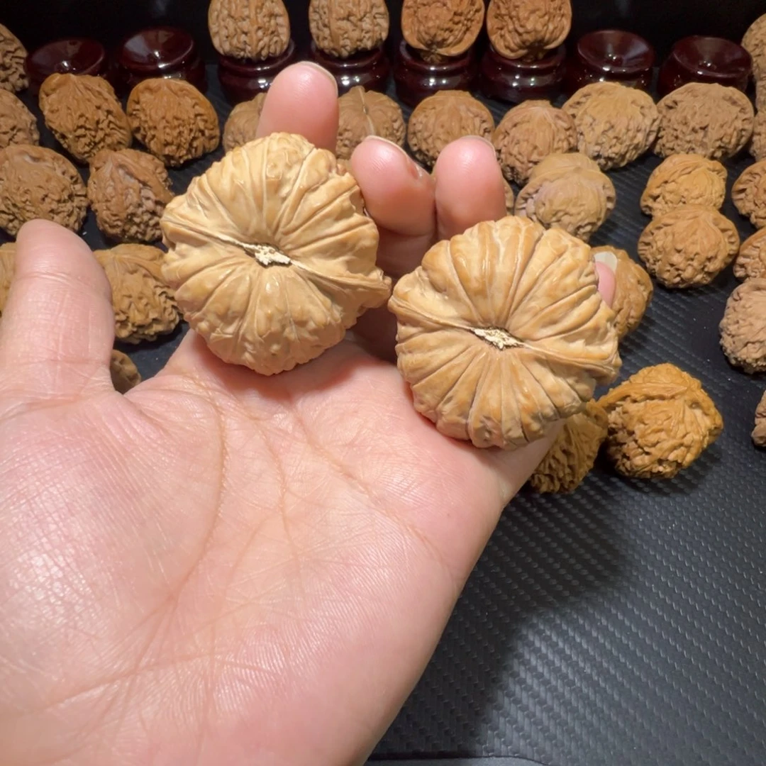 x***x文玩核桃吊坠南瓜饼47