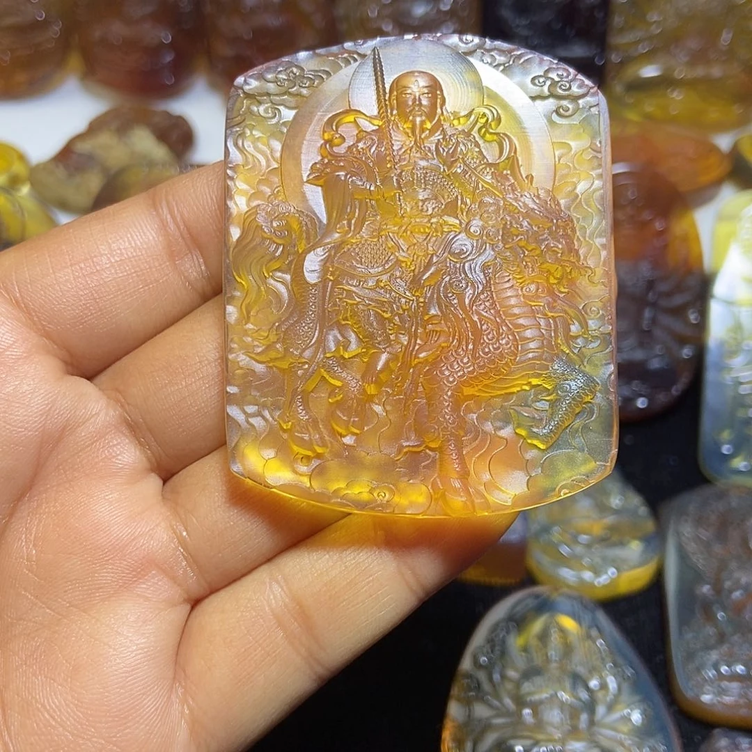琥珀未镶嵌颈饰缅甸天然琥珀吊坠