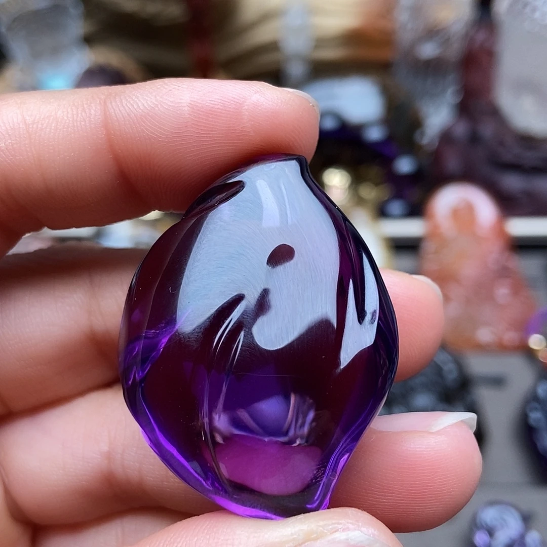 颈饰未镶嵌水晶吊坠