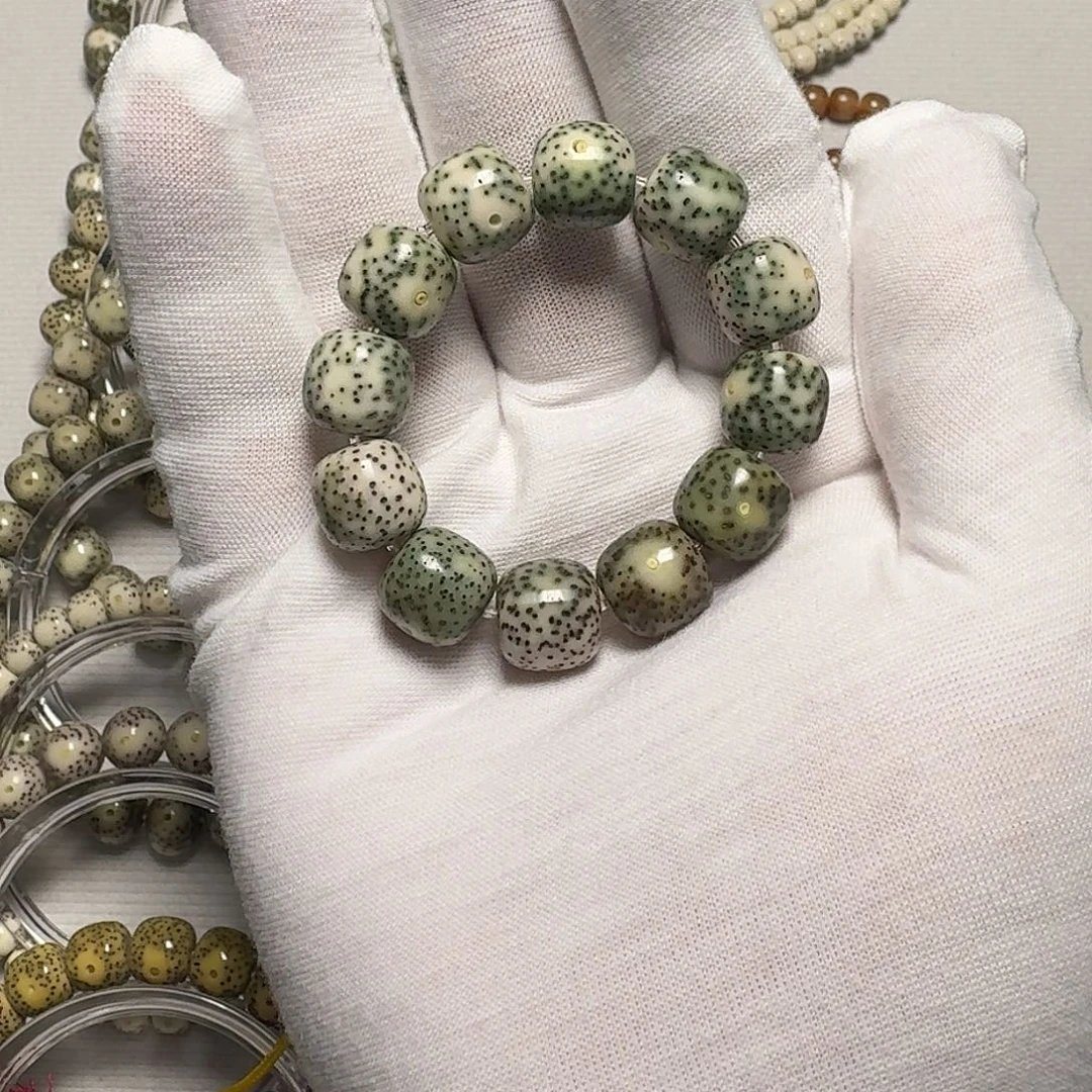 手串星月菩提原生态石玉料星月菩提