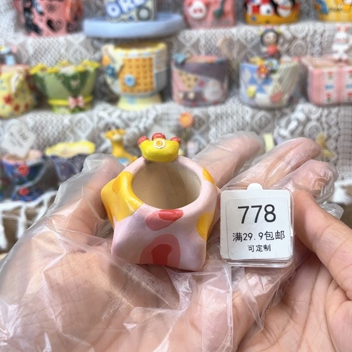 778皇冠花盆手绘花盆