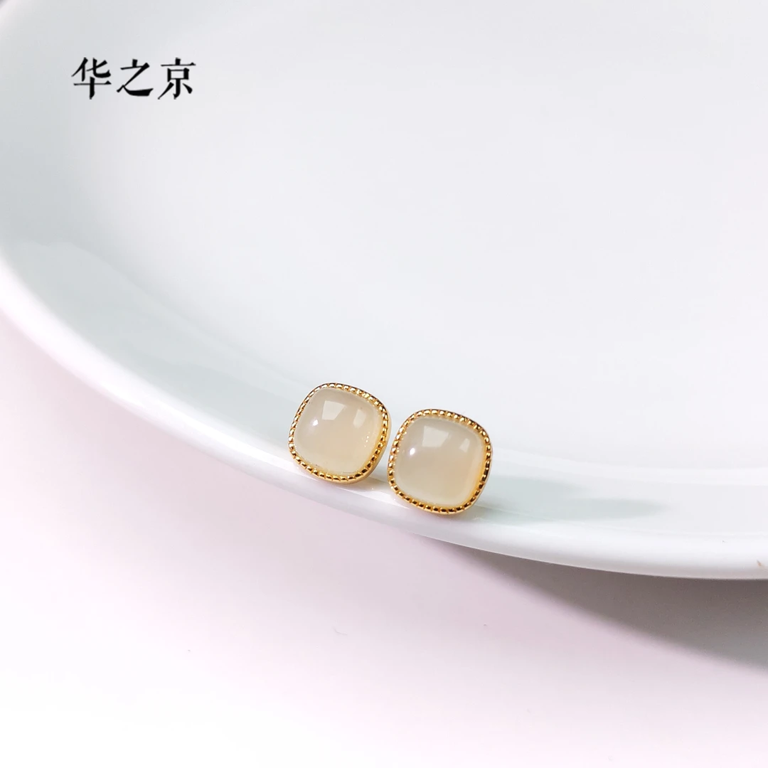 【华之京】天然和田玉浅晴水耳钉 +S925银镶-YS