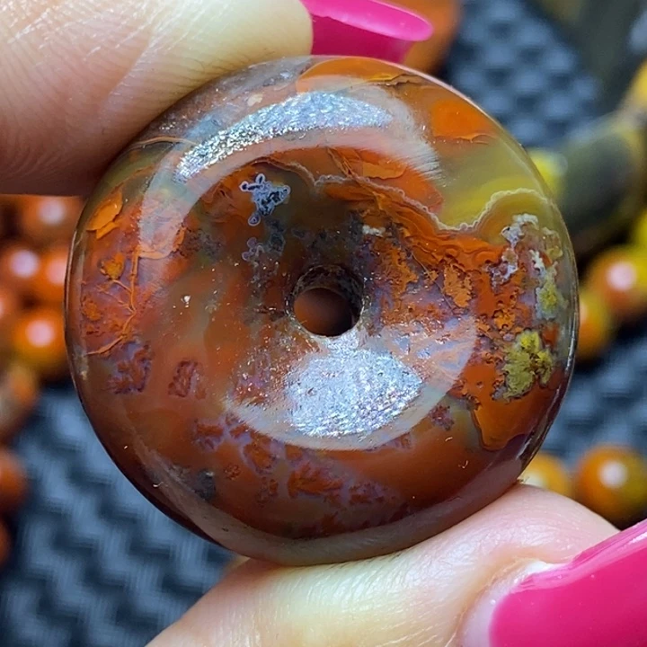 玛瑙/玉髓颈饰未镶嵌