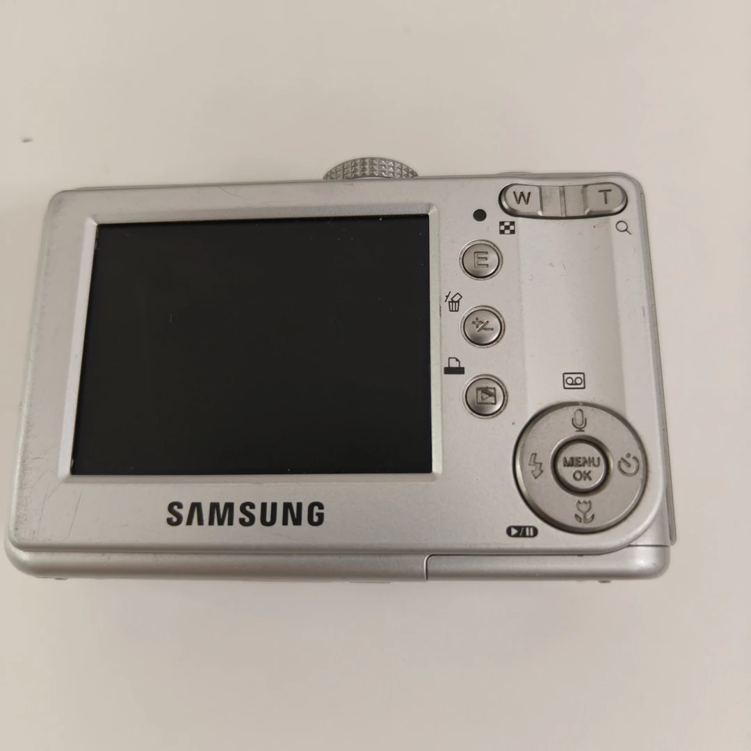 9成新SAMSUNG/三星S500相机，功能正常